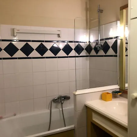 Hébergement de vacances Maison Avec Piscine Talmont-Saint-Hilaire
